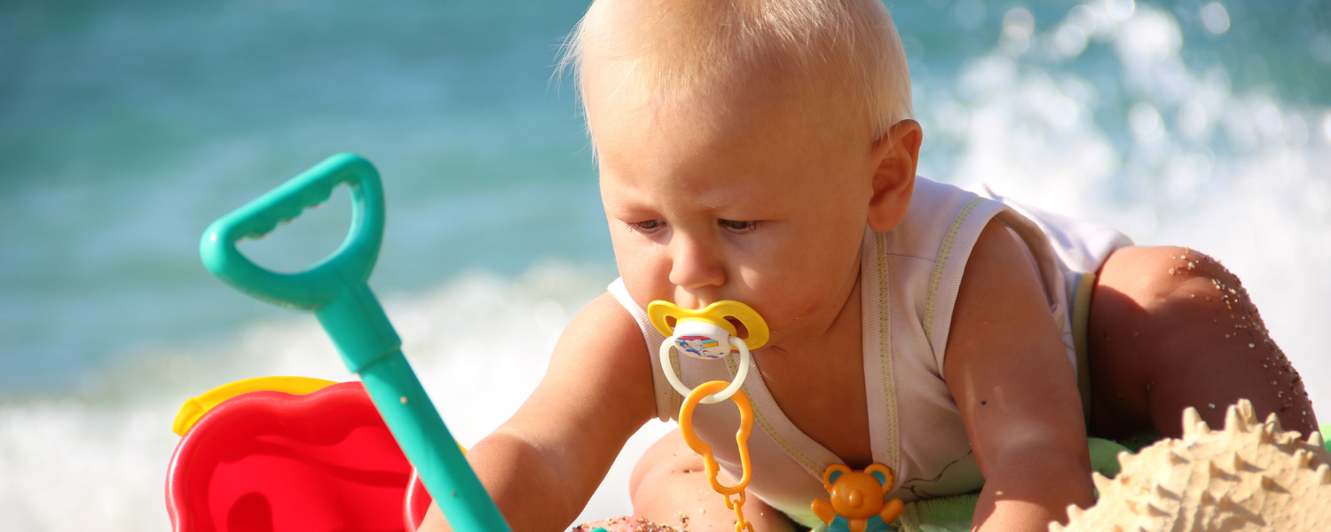 Have a Fun Beach Day with Your Baby or Toddler